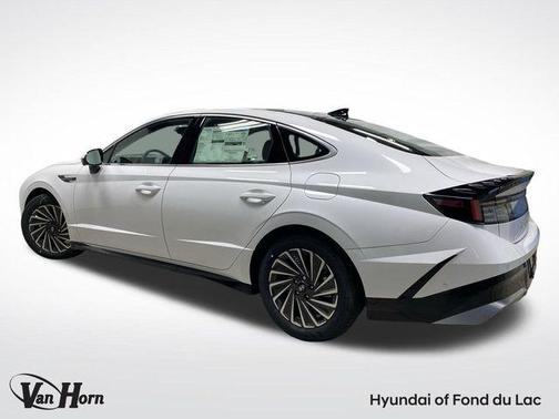 2025 Hyundai SONATA Hybrid Limited