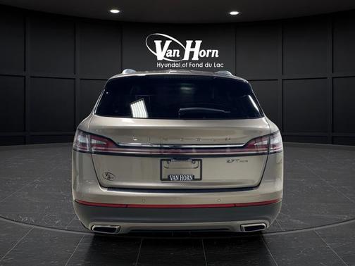 2020 Lincoln Nautilus Reserve