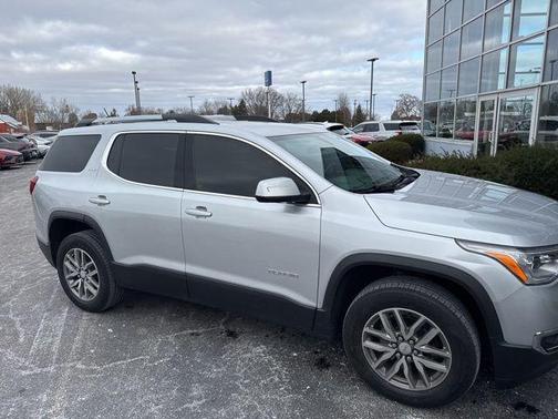 2018 GMC Acadia SLE-2