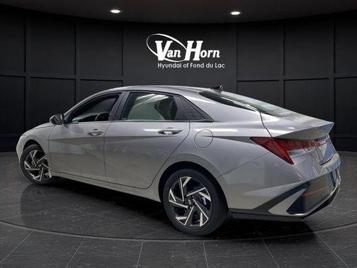 2025 Hyundai ELANTRA HEV Limited