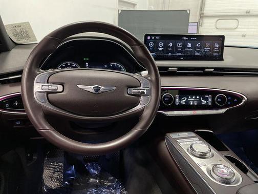 2023 Genesis GV70 2.5T AWD