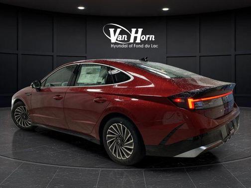 2025 Hyundai SONATA Hybrid Limited