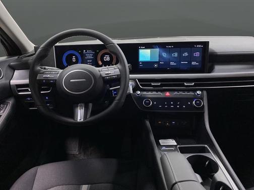 2026 Hyundai SONATA SEL