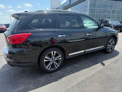 2020 Nissan Pathfinder Platinum 4WD
