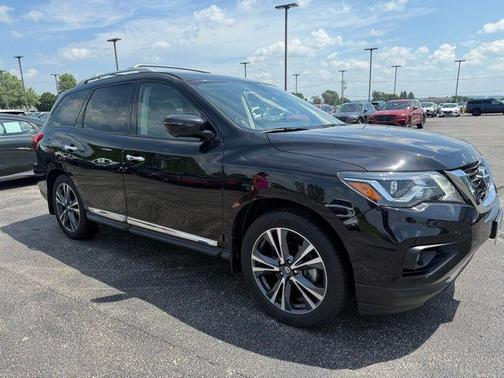 2020 Nissan Pathfinder Platinum 4WD