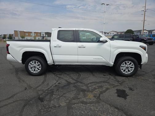 Ice Cap 2026 Toyota Tacoma SR5