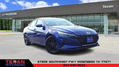 2023 Hyundai ELANTRA SEL