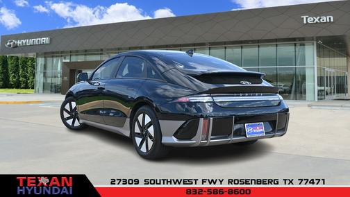 Onyx Black 2024 Hyundai IONIQ 6 SE