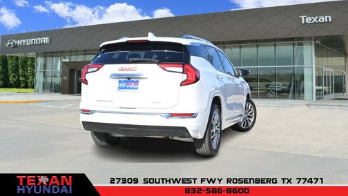 2023 GMC Terrain Denali