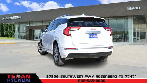 2023 GMC Terrain Denali