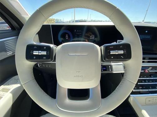 2025 Hyundai SANTA FE SE