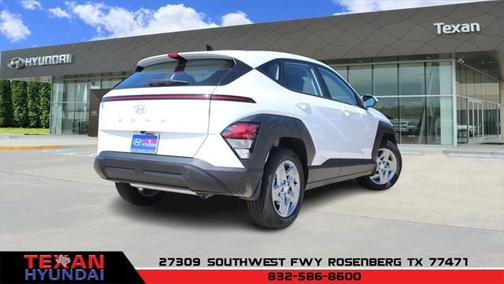 2025 Hyundai KONA SE