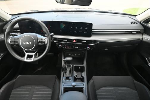 2025 Kia K5 LXS