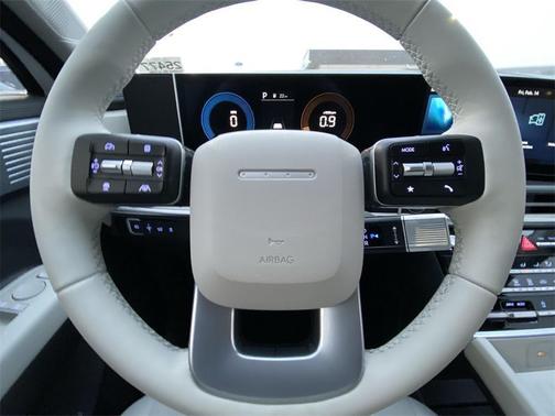 2025 Hyundai SANTA FE SE