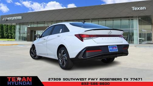 2025 Hyundai ELANTRA HEV SEL Sport