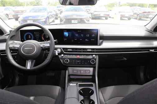2025 Hyundai SONATA Hybrid SE