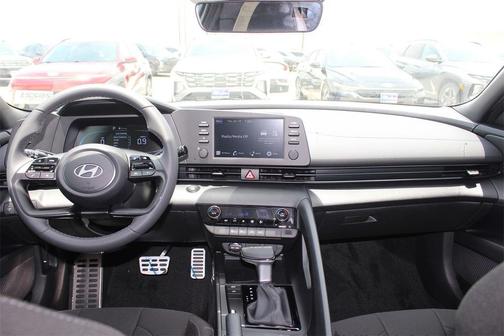 2025 Hyundai ELANTRA Sport