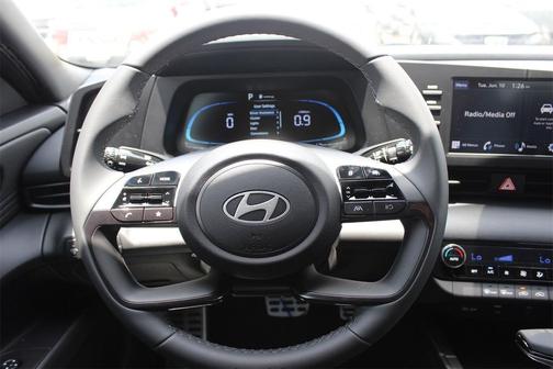 2025 Hyundai ELANTRA Sport