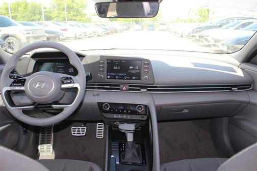 2025 Hyundai ELANTRA Sport