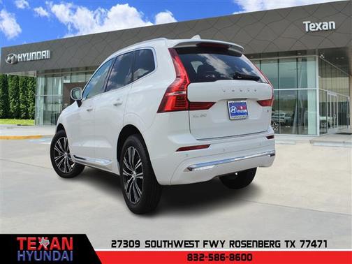 2022 Volvo XC60 B5 Inscription