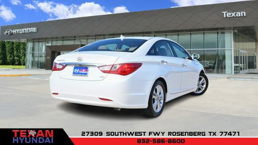 2011 Hyundai SONATA Limited