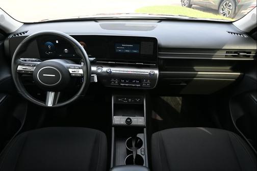 2025 Hyundai KONA SEL Convenience