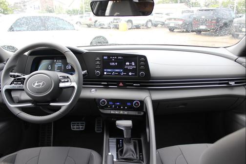 2025 Hyundai ELANTRA Sport