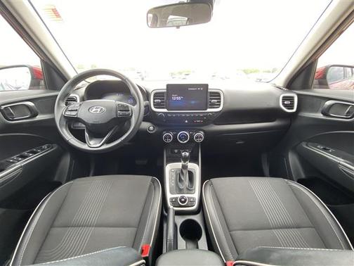 2023 Hyundai VENUE Limited