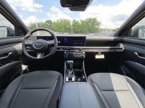 2025 Hyundai SANTA CRUZ SEL Activity