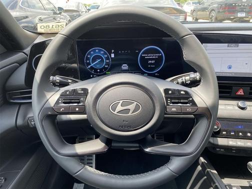 2025 Hyundai ELANTRA HEV SEL Sport