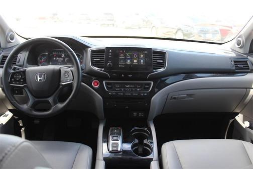 2019 Honda Pilot Touring 8-Passenger