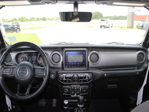 2022 Jeep Gladiator Willys 4x4