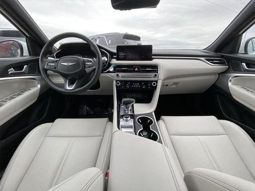 2025 Genesis G70 2.5T RWD