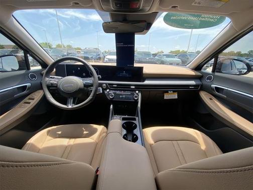 2024 Hyundai SONATA Hybrid Limited