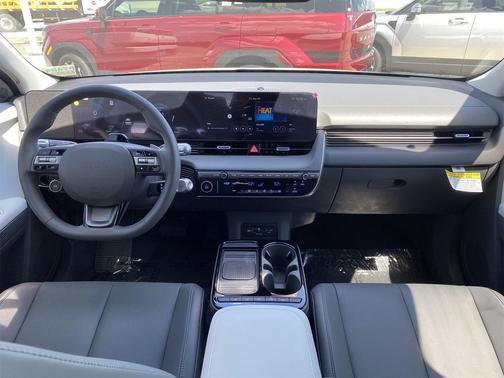 2025 Hyundai IONIQ 5 SEL