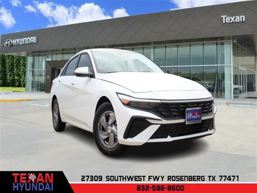2025 Hyundai ELANTRA SE
