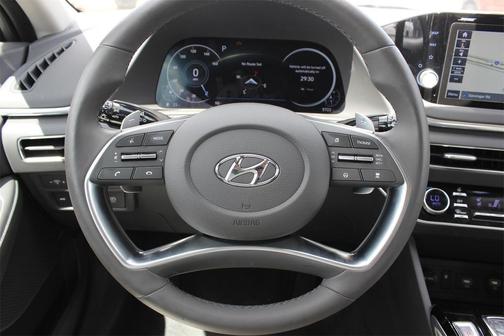 2020 Hyundai SONATA Limited