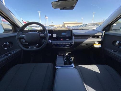 2025 Hyundai IONIQ 5 SE