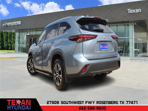 2024 Toyota Highlander XLE