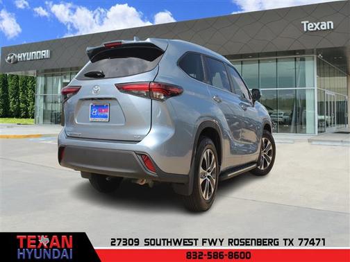 2024 Toyota Highlander XLE