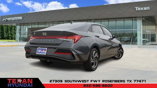 2025 Hyundai ELANTRA Limited