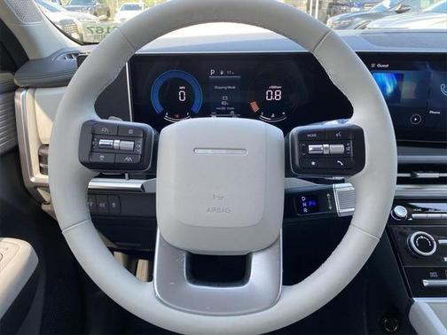 2025 Hyundai SANTA FE SE