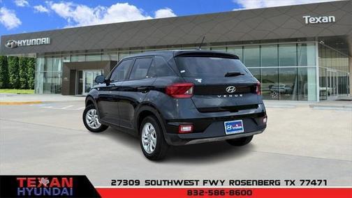 2023 Hyundai VENUE SE