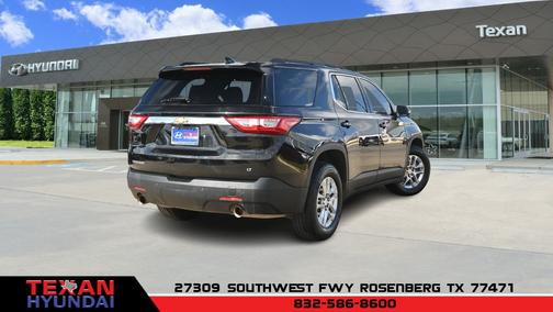 2021 Chevrolet Traverse LT Cloth