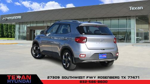 2024 Hyundai VENUE SEL