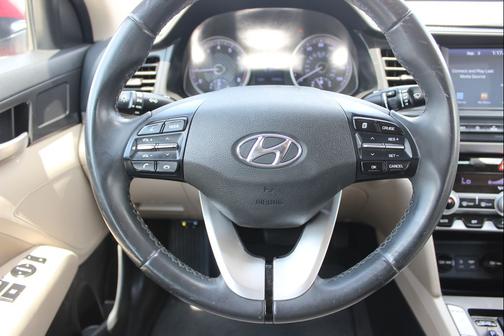 2019 Hyundai ELANTRA Value Edition