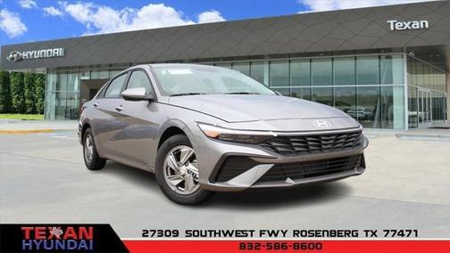 2024 Hyundai ELANTRA SE