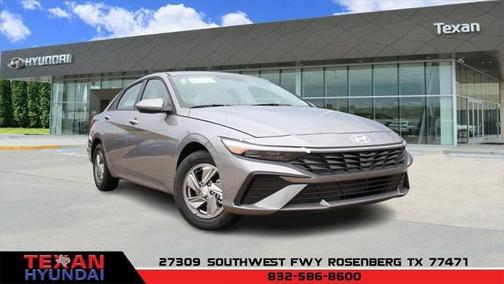 2024 Hyundai ELANTRA SE
