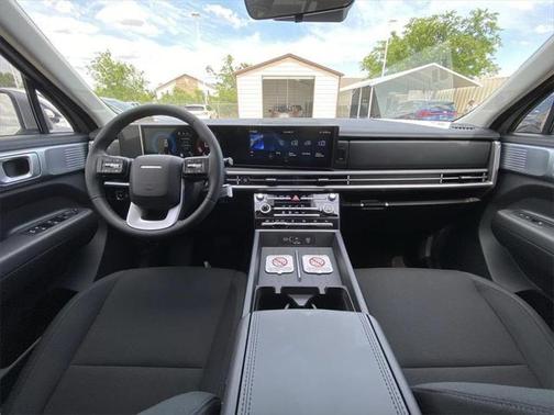 2025 Hyundai SANTA FE SE