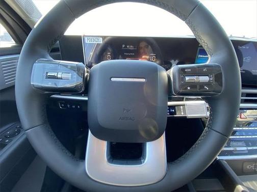 2025 Hyundai SANTA FE SE